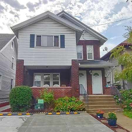 Spacious Frontier Park Apartment エリー エクステリア 写真