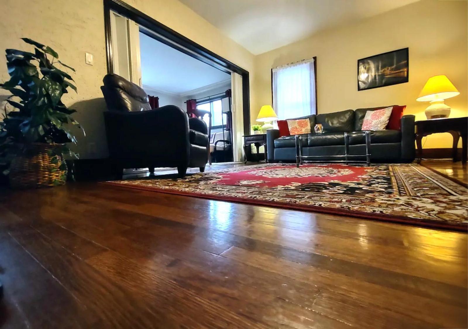 Spacious Frontier Park Apartment エリー エクステリア 写真