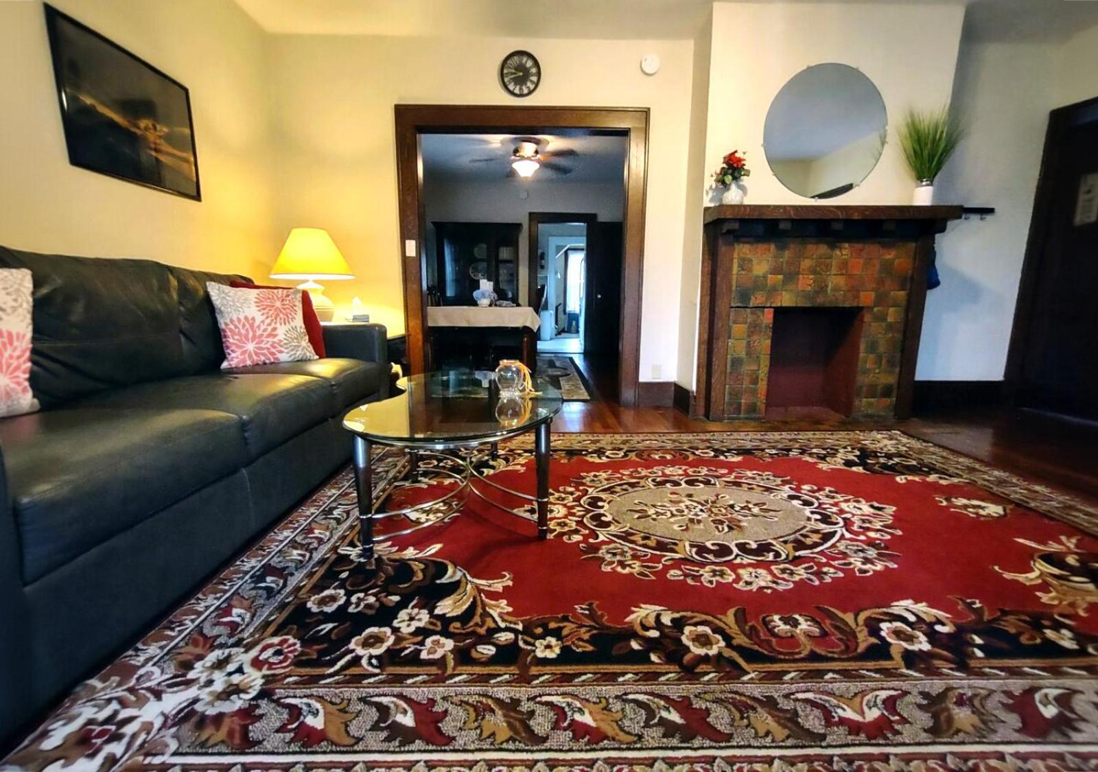 Spacious Frontier Park Apartment エリー エクステリア 写真
