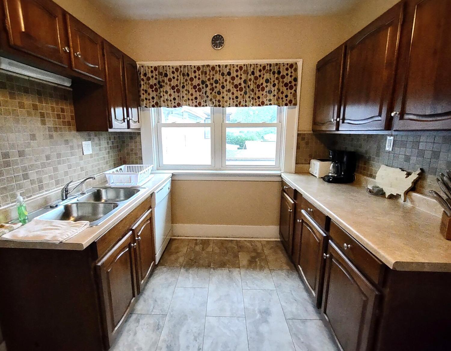 Spacious Frontier Park Apartment エリー エクステリア 写真